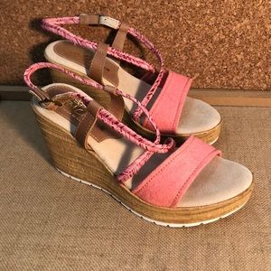 Sbicca NWOT Coral Platform/ wedge Sandals 10M